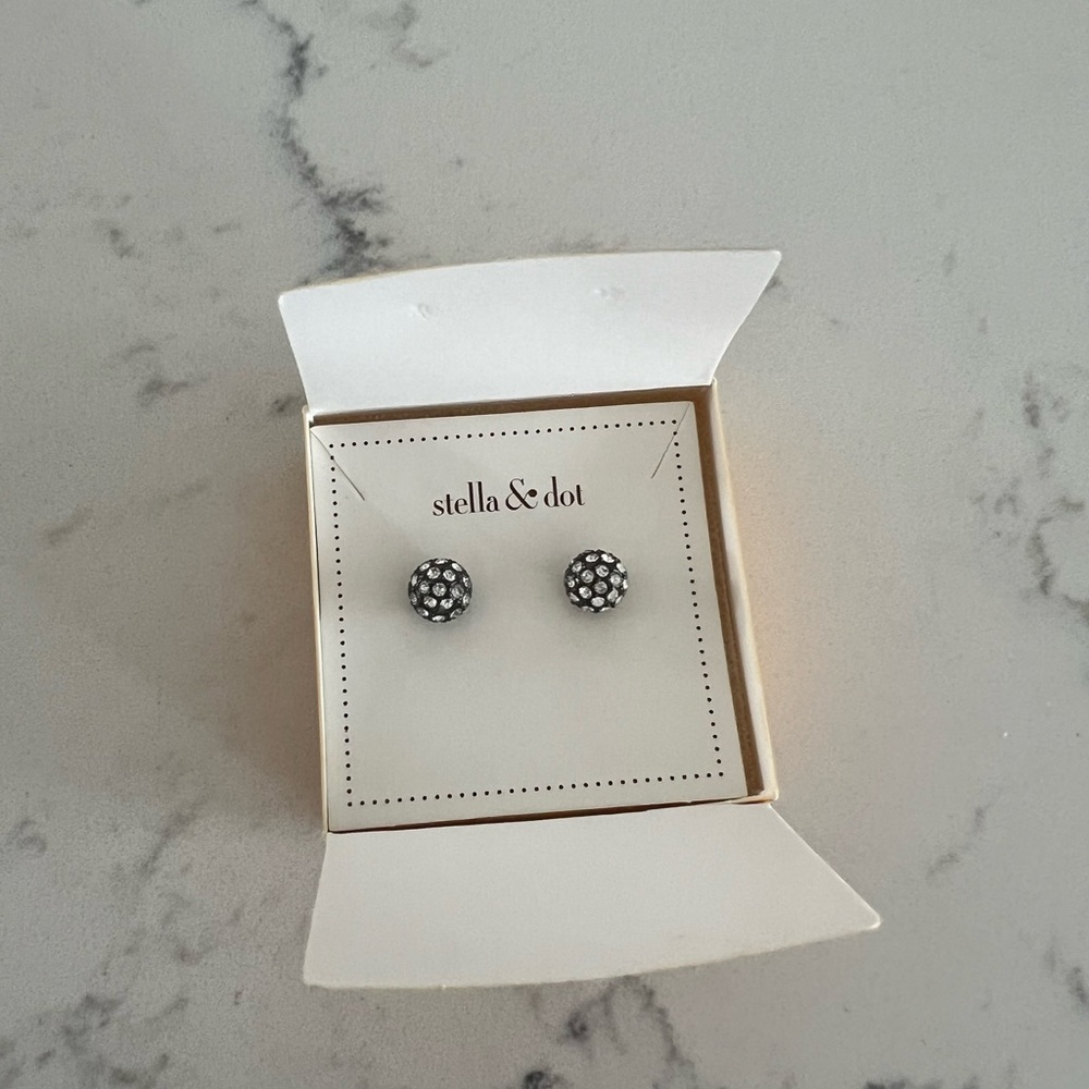 Stella dot soiree studs